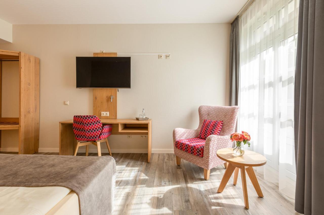 Hotel Waldesrand แฮร์ฟอร์ด ภายนอก รูปภาพ